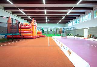 Indoor fun park with bouncy castle, trampolines and ninja course at Sunstar Arosa