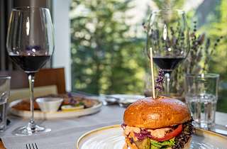 Sunstar Swiss Hotel Collection Arosa Brasserie Food 101