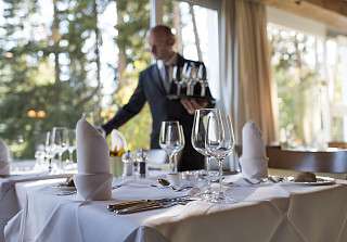 panoramic hotel restaurant, hotel arosa, wellness hotel, spa switzerland