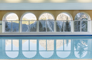 Hallenbad Bergpanorama Sunstar Hotel Arosa Schweiz s